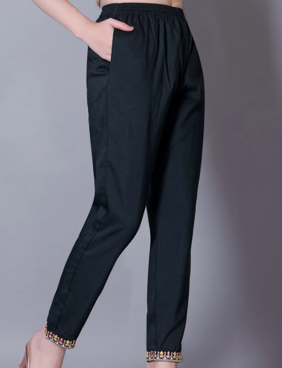 Embroidered Black Silk Blend 3-Piece Kurta Pant Set with Jacquard Dupatta