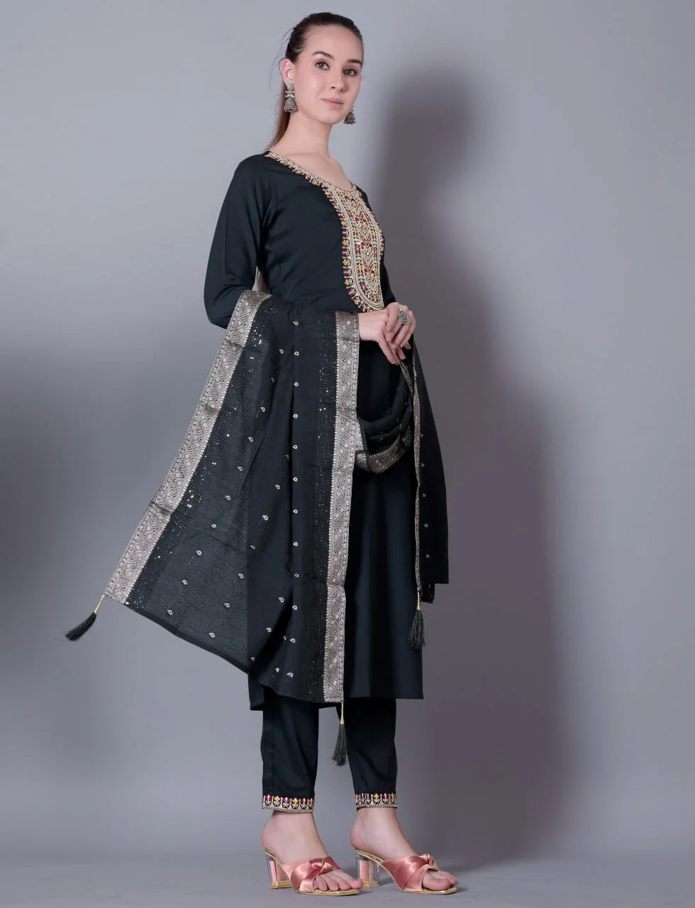 Embroidered Black Silk Blend 3-Piece Kurta Pant Set with Jacquard Dupatta